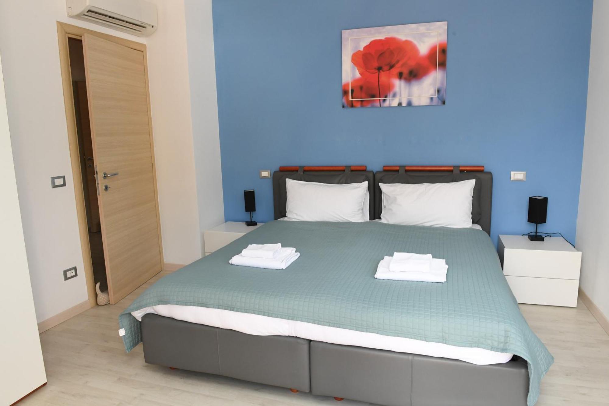 Favola Bella The Panoramic Penthouse Apartment Bardolino Ngoại thất bức ảnh